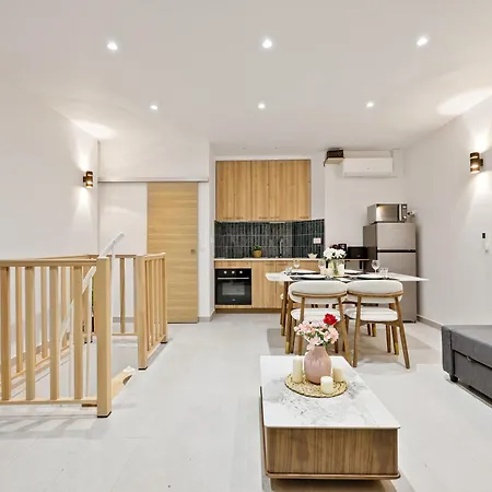 Champs Elysee Arc De Triomphe 2 Bedroom Netflix *