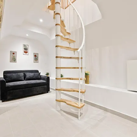 Champs Elysee Arc De Triomphe 2 Bedroom Netflix * Parigi