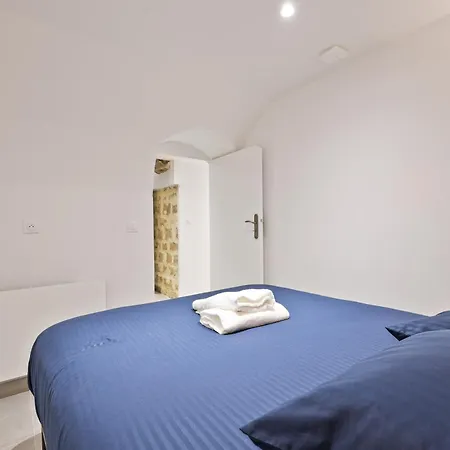 Appartamento Champs Elysee Arc De Triomphe 2 Bedroom Netflix *