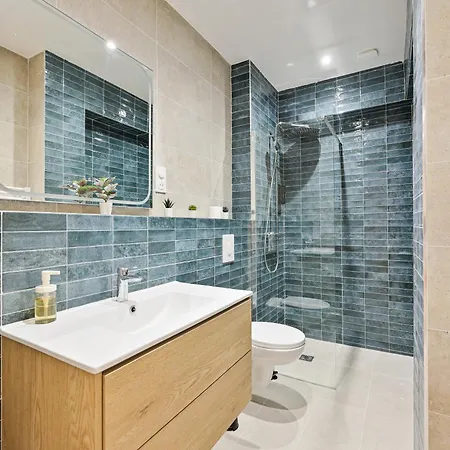 Champs Elysee Arc De Triomphe 2 Bedroom Netflix Appartamento *
